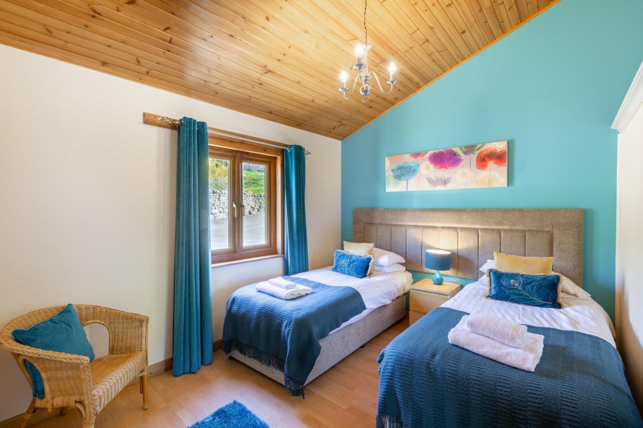Douglas Fir Lodge With Hot Tub Near Cupar Fife Luthrie Kültér fotó
